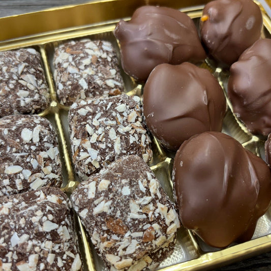 Turtles, Sea Salt Caramel & Toffee Box